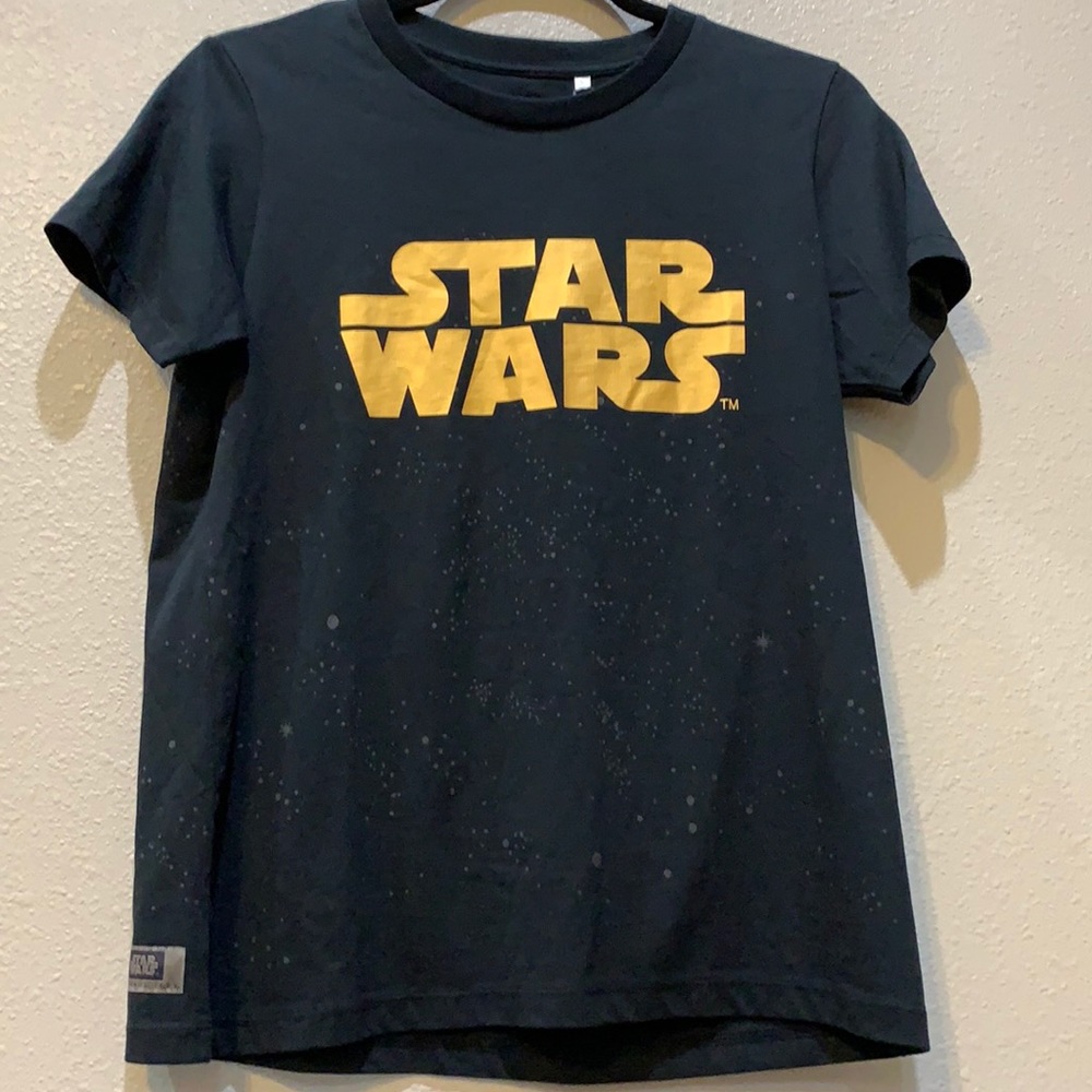 Uniqlo women’s Star Wars T-shirt